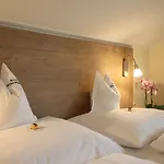 Hotel-garni Schernthaner 3* Sankt Gilgen