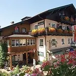 Hotel-garni Schernthaner Sankt Gilgen