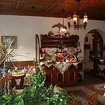 Hotel-garni Schernthaner 3*