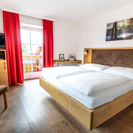 Hotel-garni Schernthaner Sankt Gilgen