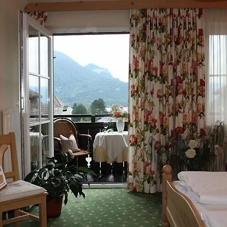 Otel Hotel-garni Schernthaner