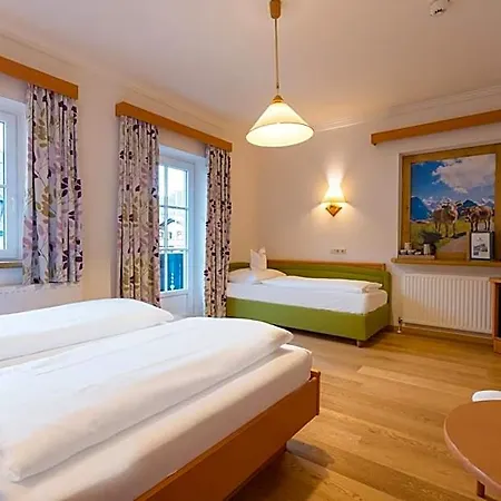 Hotel Hotel-garni Schernthaner Sankt Gilgen