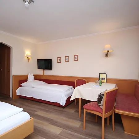Hotel-garni Schernthaner 3* Sankt Gilgen