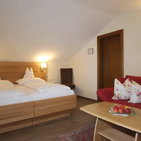 Hotel Hotel-garni Schernthaner 3*