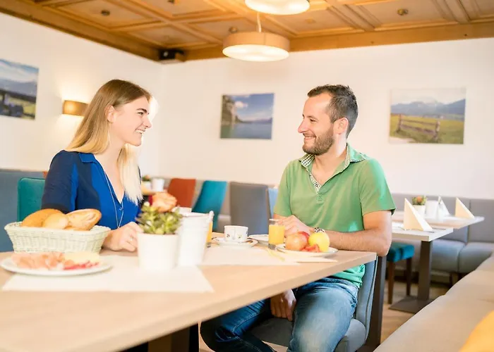 Hotel-garni Schernthaner 3*