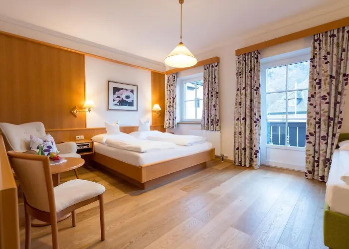 מלון Hotel-garni Schernthaner