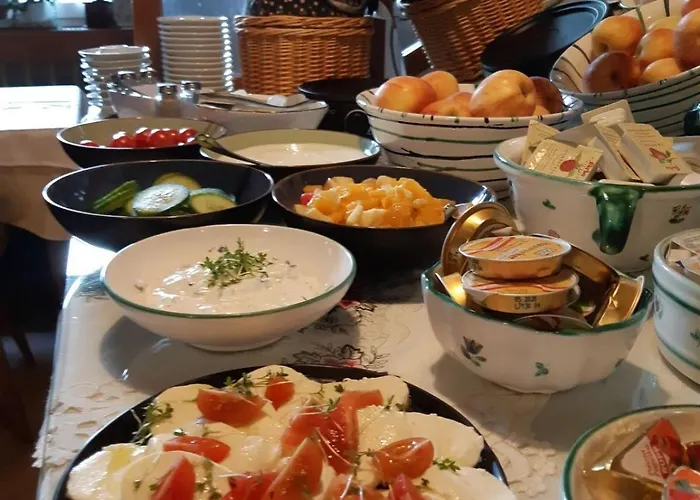 Hotel-garni Schernthaner 3* סנט גילגן