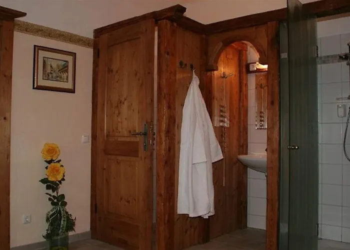 מלון Hotel-garni Schernthaner